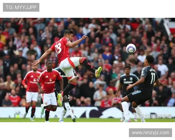 曼联争四形势持续变化,对赛季末段关键战考验愈发显著 曼联争四形势持续变化,对赛季末段关键战考验愈发显著