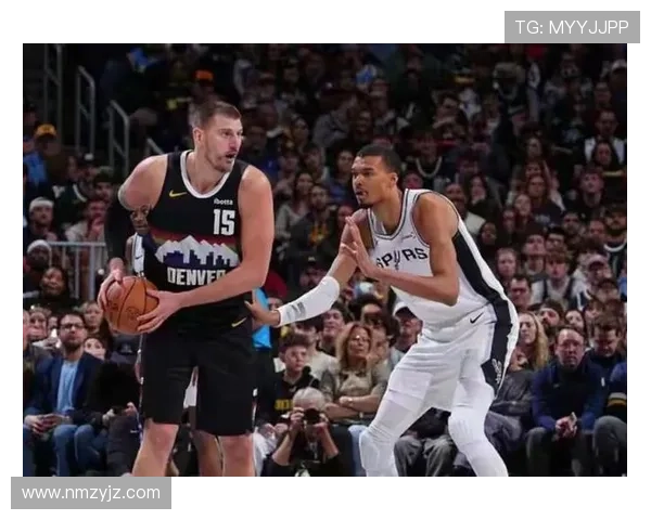 文班亚马挡拆单打不同于约基奇的效率与得分结构