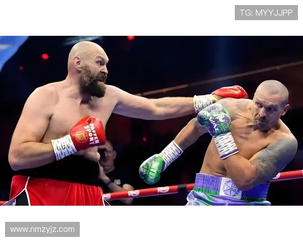 泰森·富里睡醒发现床边堆着200万英镑现金，顺手点了根雪茄